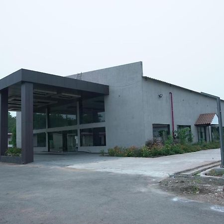 One Resorts & Convention Annavaram 外观 照片