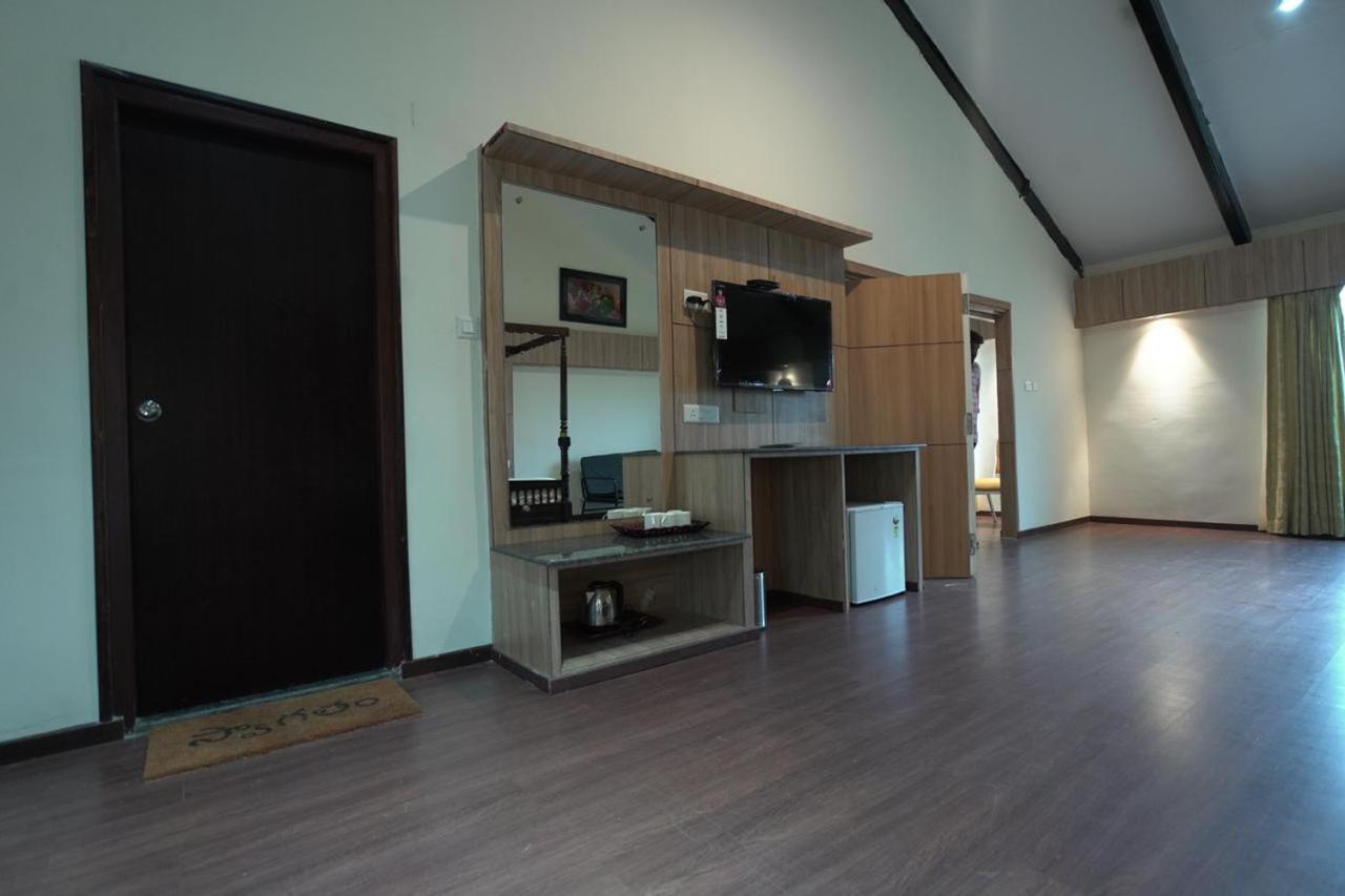 One Resorts & Convention Annavaram 外观 照片